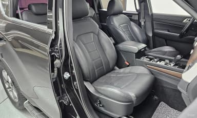 G4 Rexton