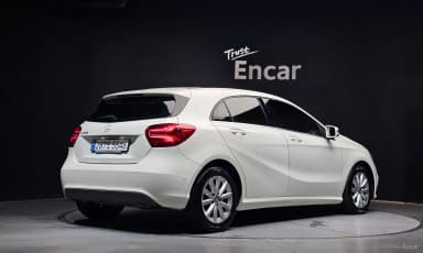 A-Class W176