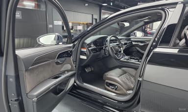 S8 (D5)