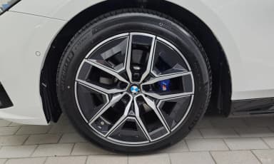 5 Series (G60)