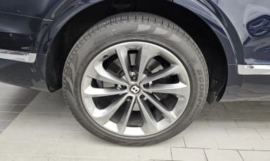 Bentayga