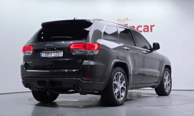 Grand Cherokee