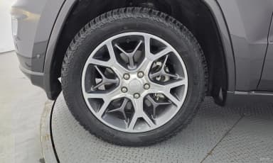 Grand Cherokee
