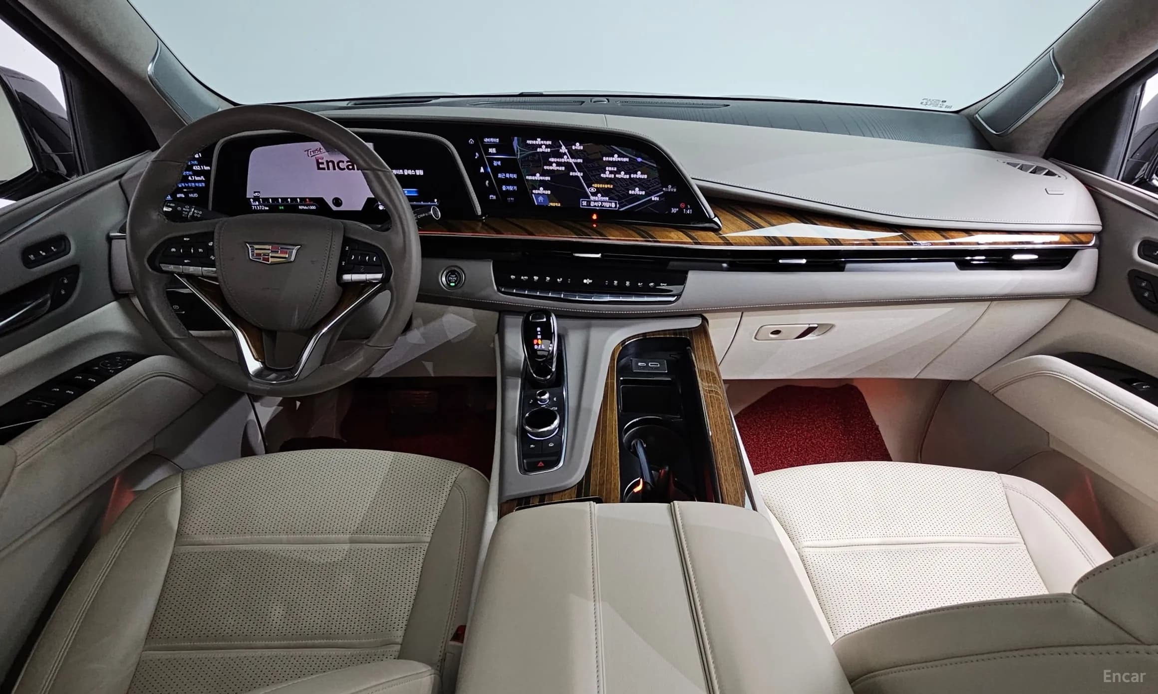 Escalade 5th Generation