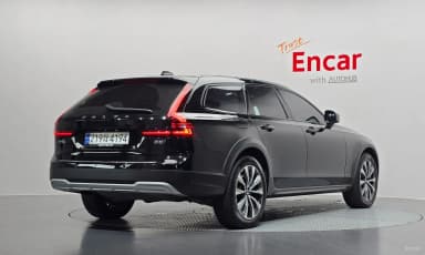 V90 Cross Country