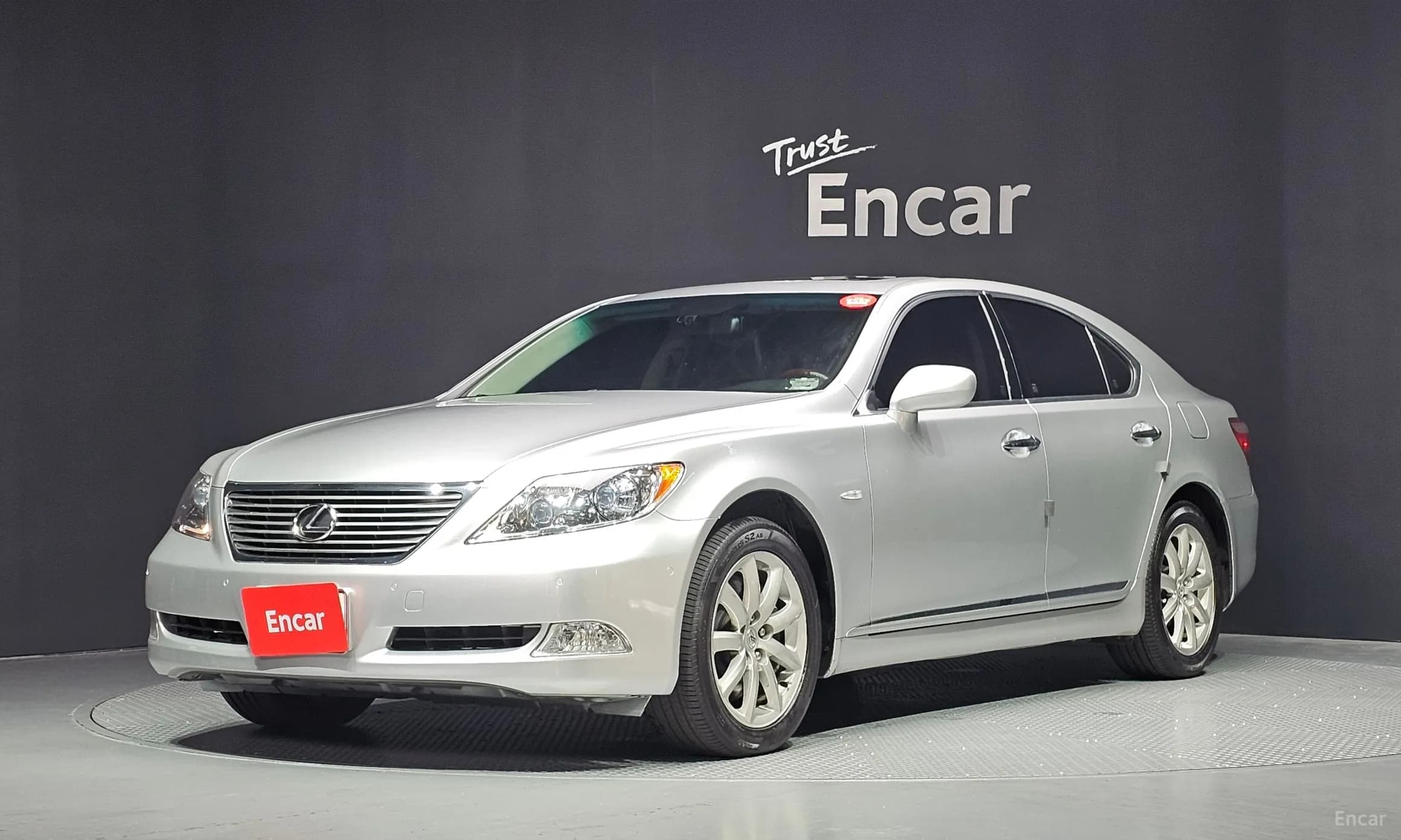 LS460