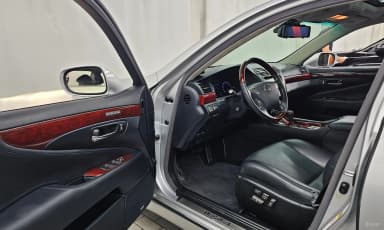 LS460