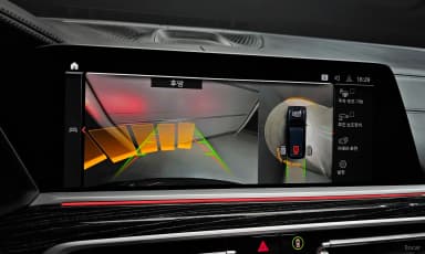 X7 (G07)