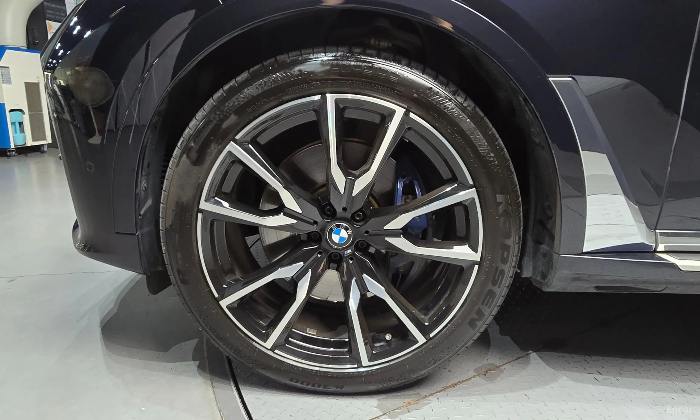 X7 (G07)