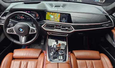 X7 (G07)