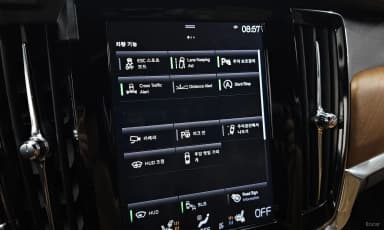 S90