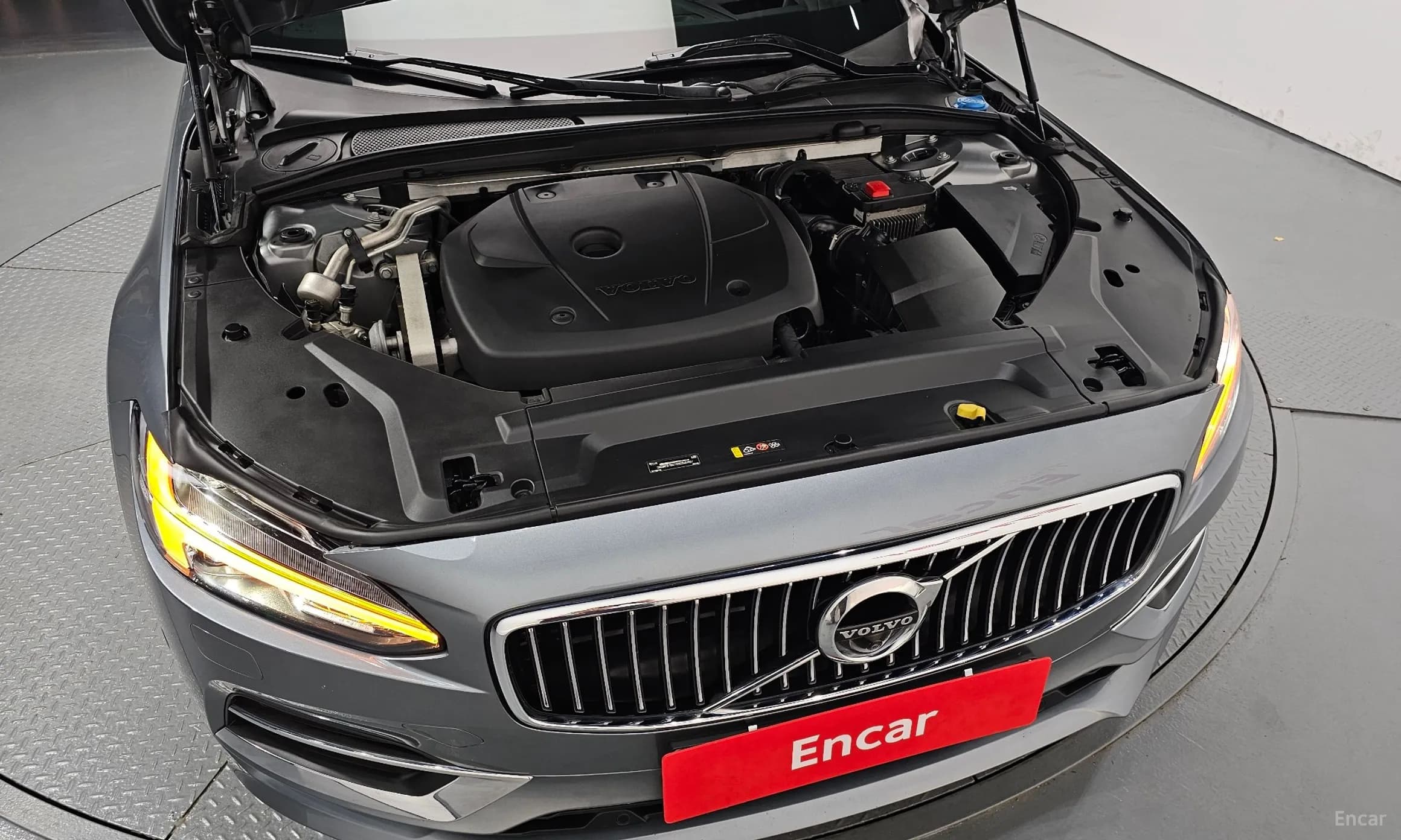 S90
