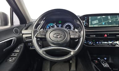 Sonata Hybrid (DN8)