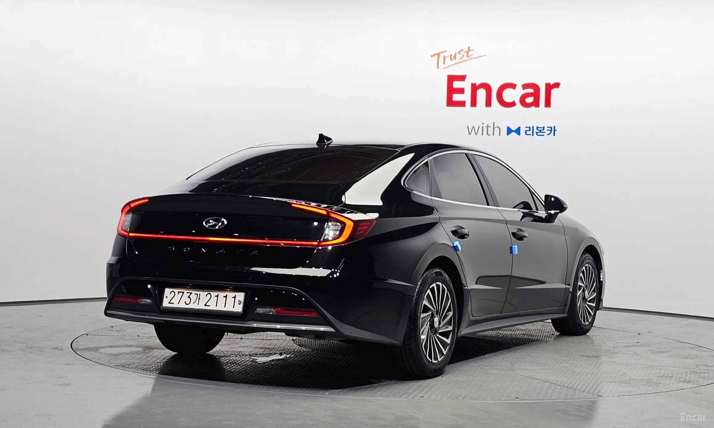 Sonata Hybrid (DN8)