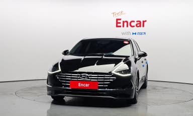 Sonata Hybrid (DN8)