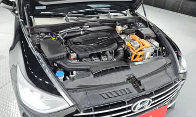 Sonata Hybrid (DN8)