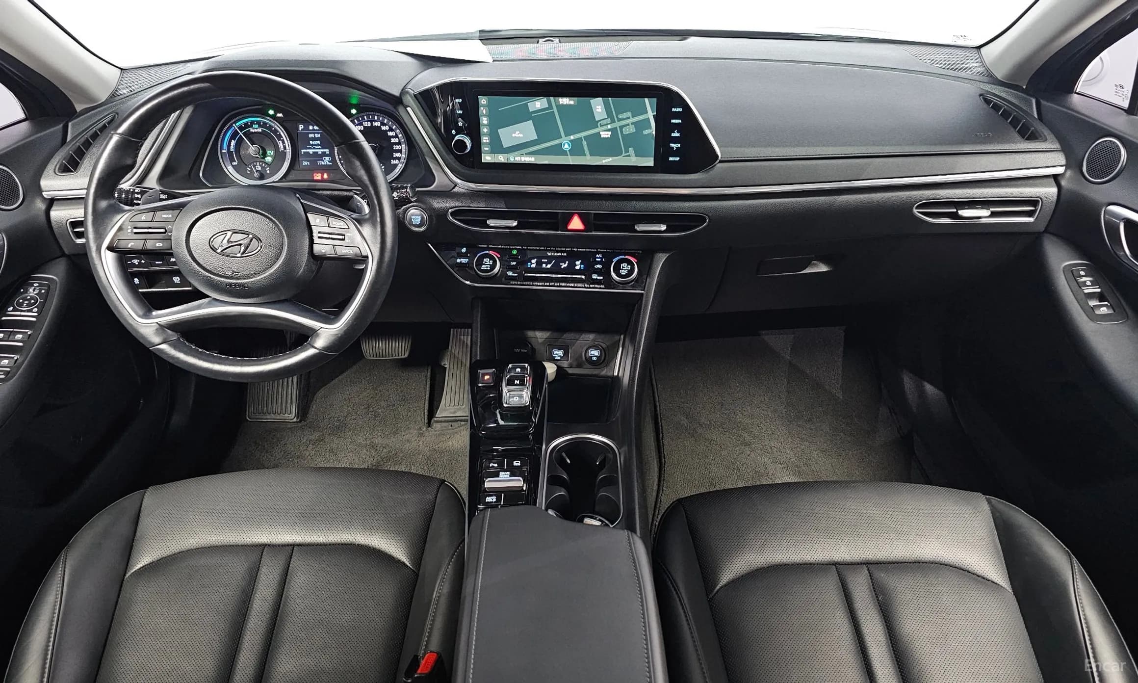 Sonata Hybrid (DN8)