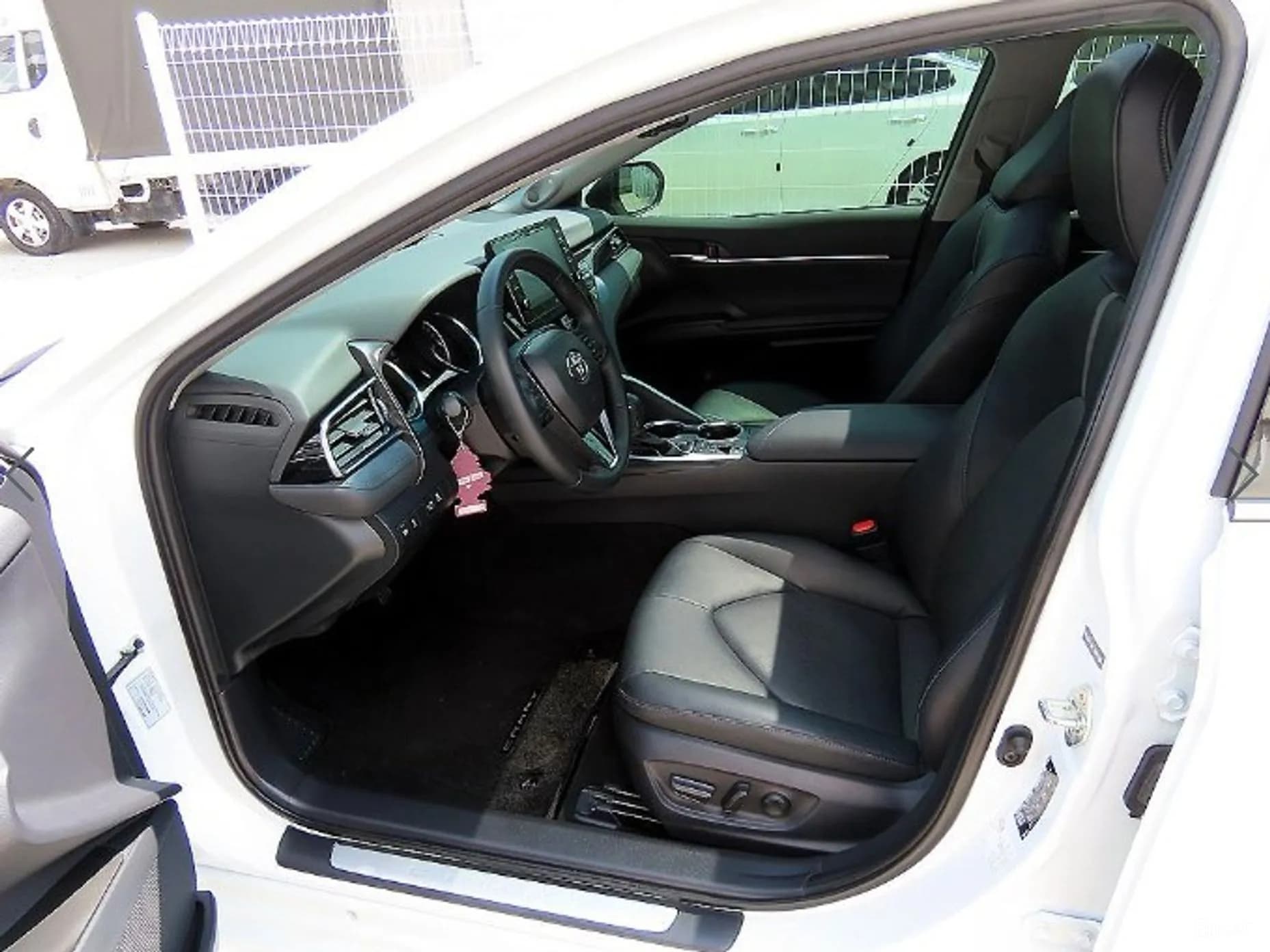 Camry (XV70)