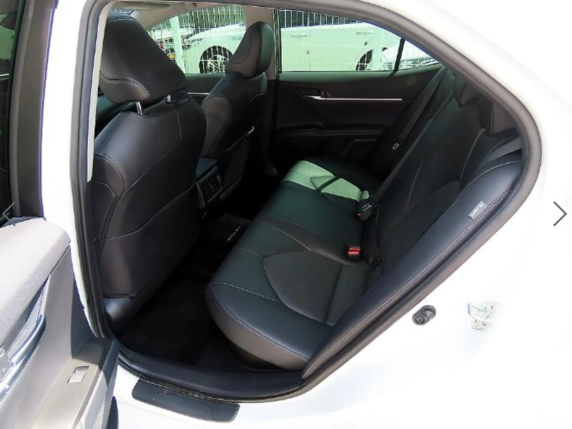 Camry (XV70)