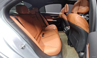 C-Class W206