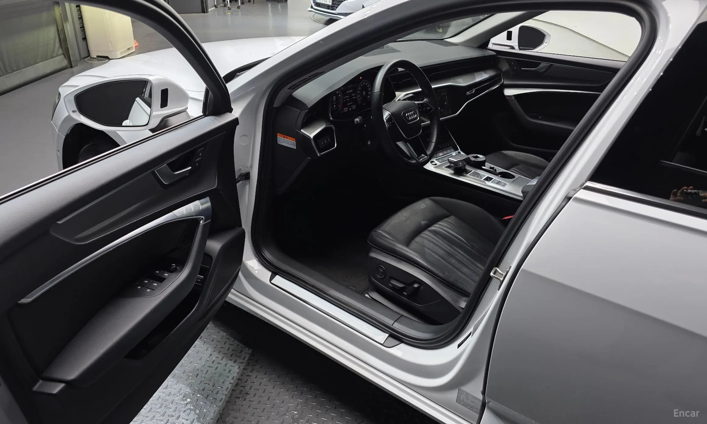 A6 (C8)