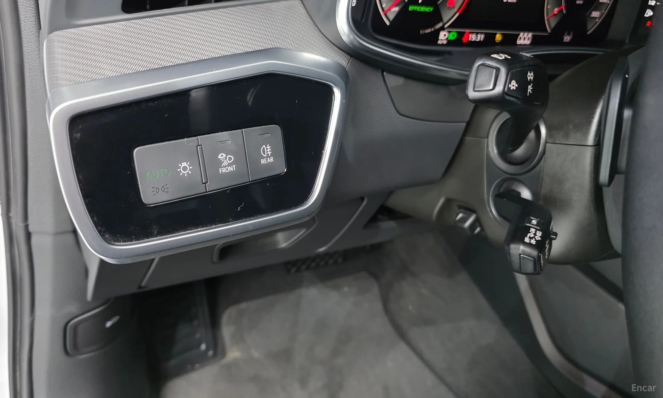 A6 (C8)