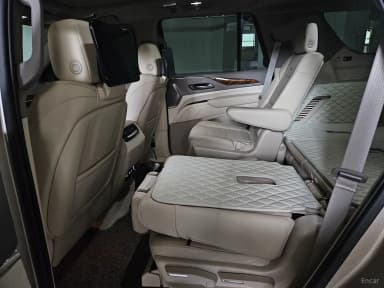 Escalade 5th Generation