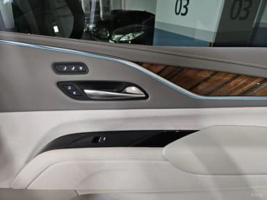 Escalade 5th Generation