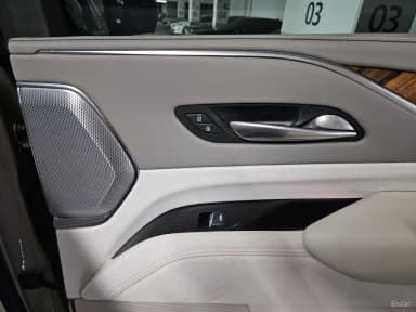 Escalade 5th Generation