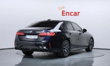5 Series (G60)