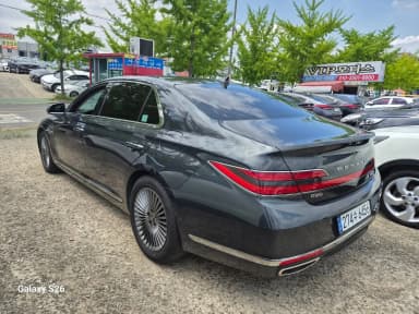 G90