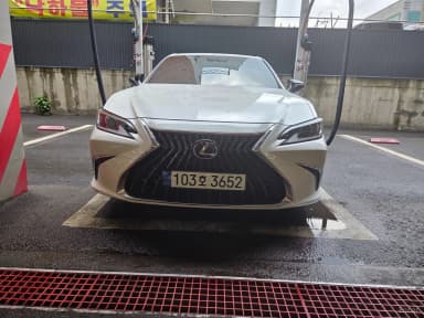 ES300h 7th Generation