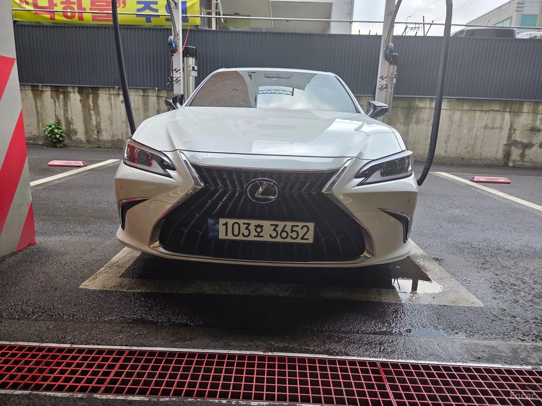ES300h 7th Generation
