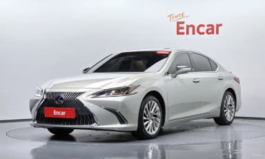 ES300h 7th Generation