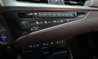 ES300h 7th Generation