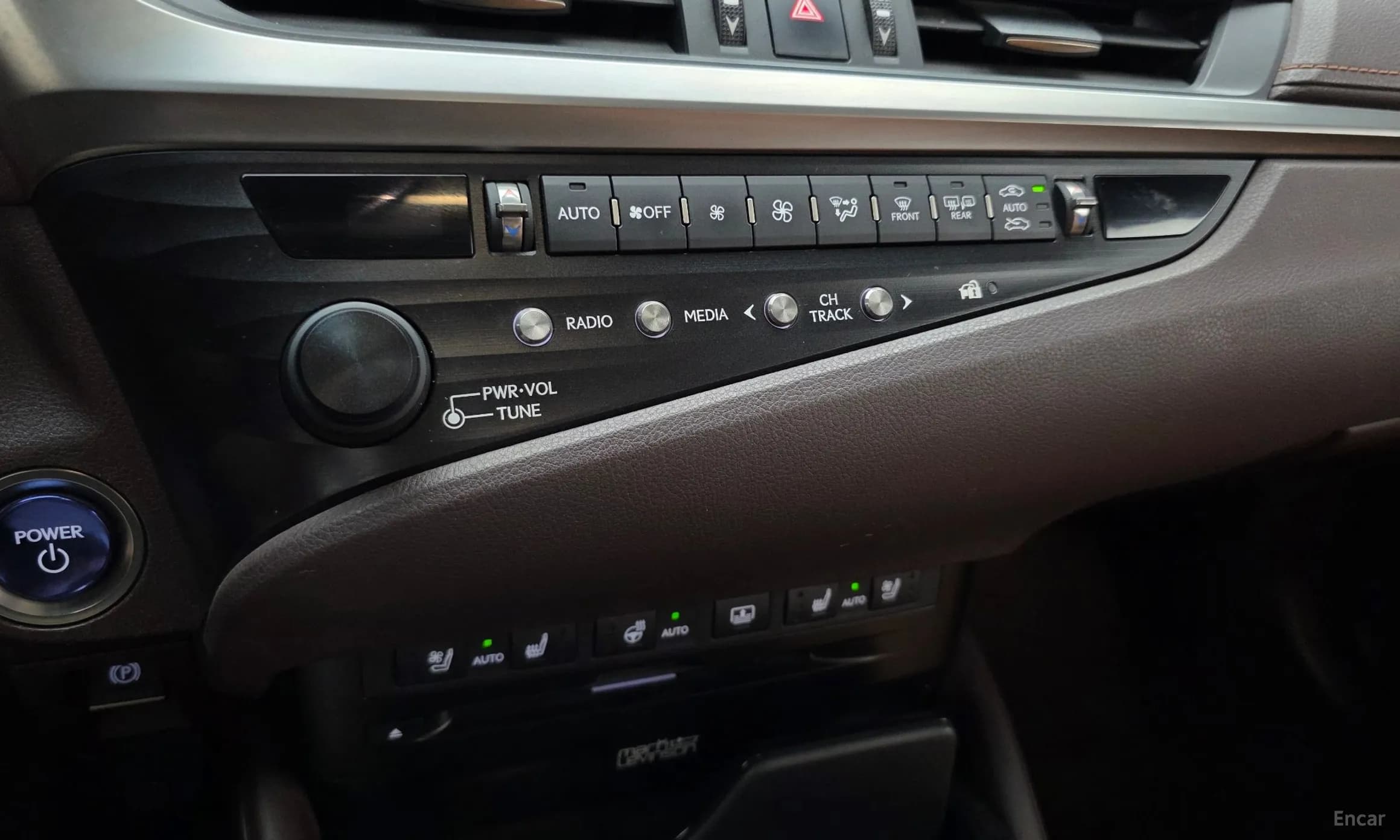 ES300h 7th Generation