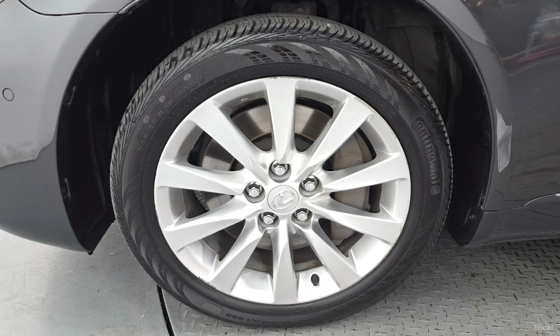 LS600hL