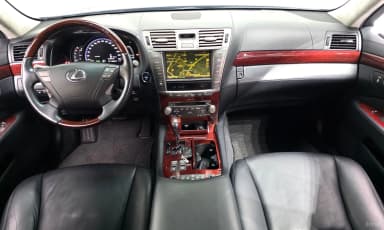 LS600hL
