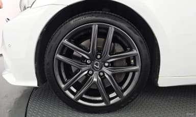 New IS200t