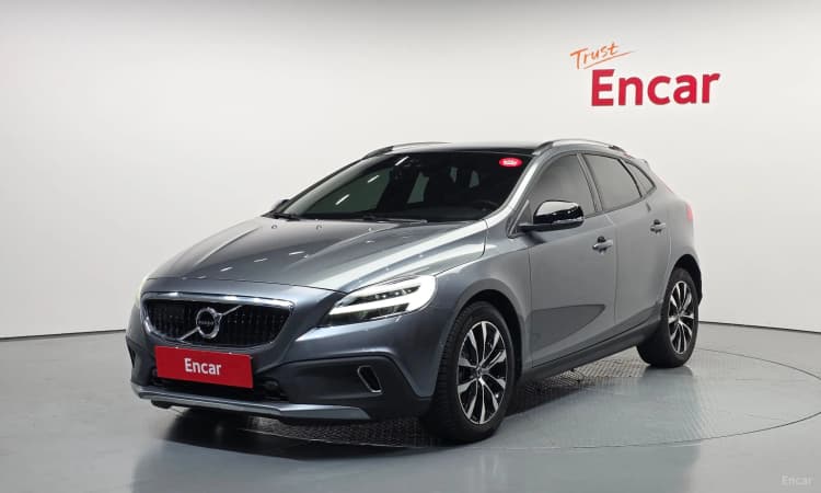 V40 Cross Country