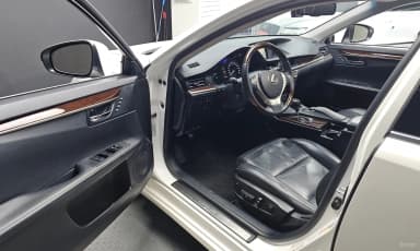 New ES300h