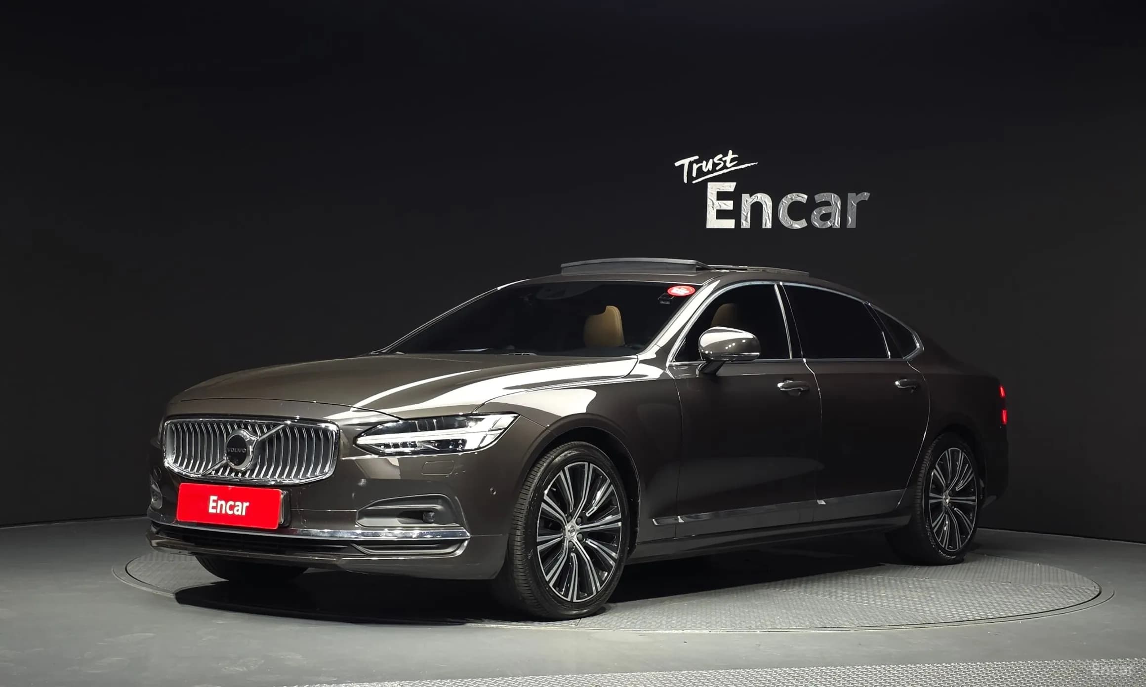 S90