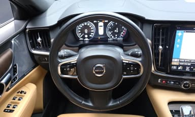 S90
