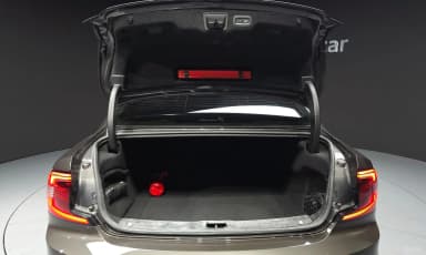 S90