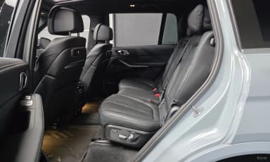 X7 (G07)