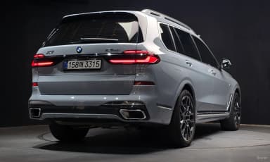 X7 (G07)
