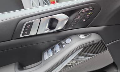 X7 (G07)