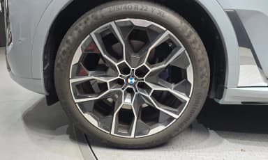 X7 (G07)