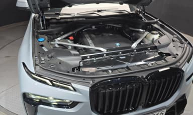 X7 (G07)
