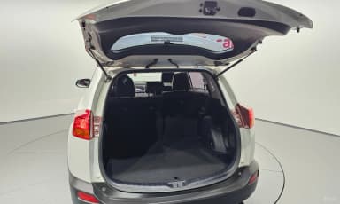 RAV4